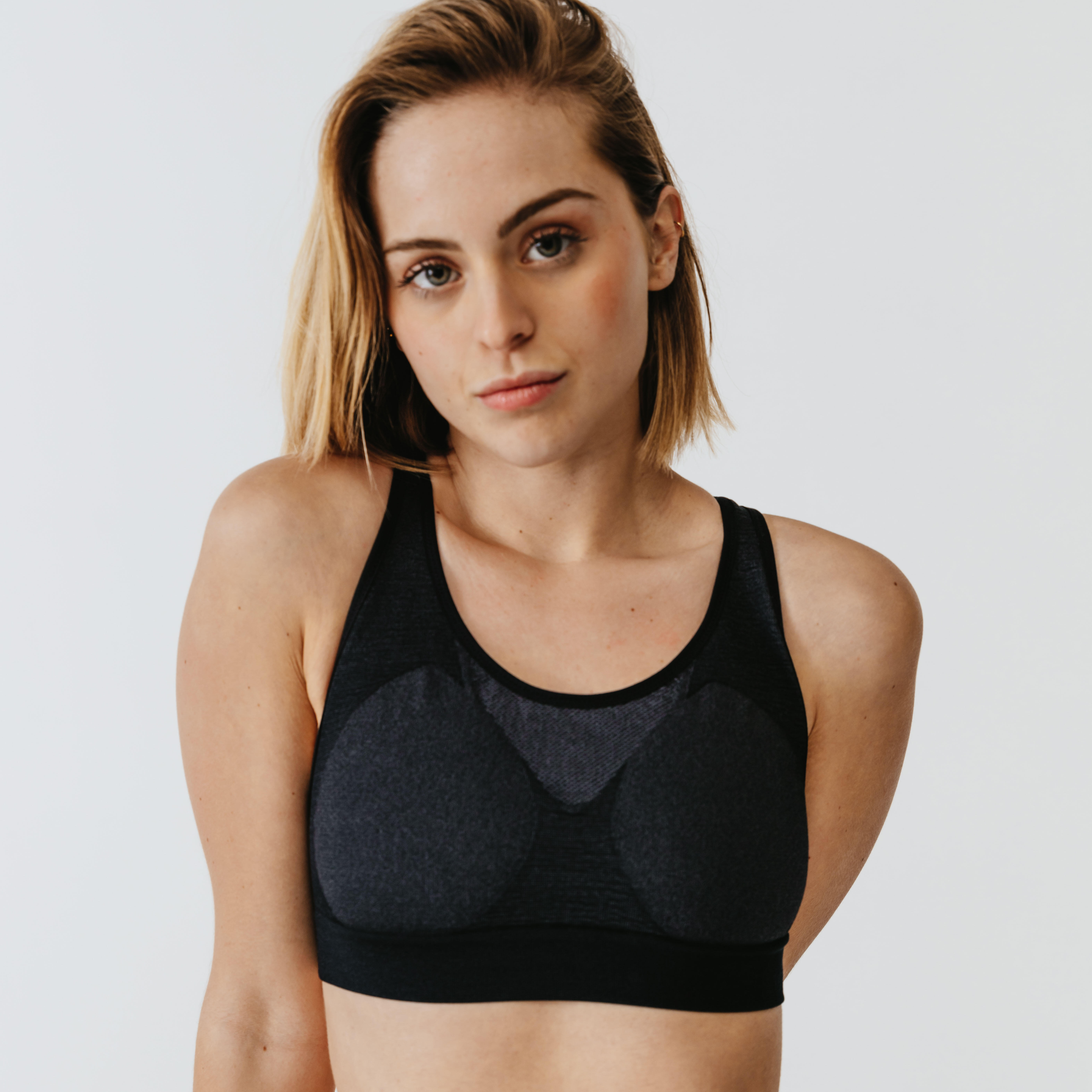 reggiseno sportivo imbottito decathlon